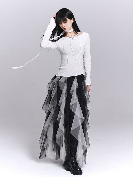 White slim inner top